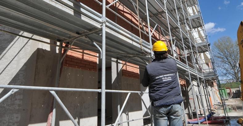 EDILIZIA: FILCA-CISL, OPERAI AQUILANI SENZA PREMIALITA'