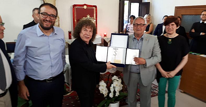 Cultura Abruzzo - LIONS: A COCCIANTE PREMIO CROCE DI CELESTINO Cultura Abruzzo - LIONS: A COCCIANTE PREMIO CROCE DI CELESTINO
