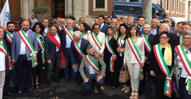 notizie Abruzzo - AUTOSTRADE: DI PANGRAZIO A MANIFESTAZIONE SINDACI