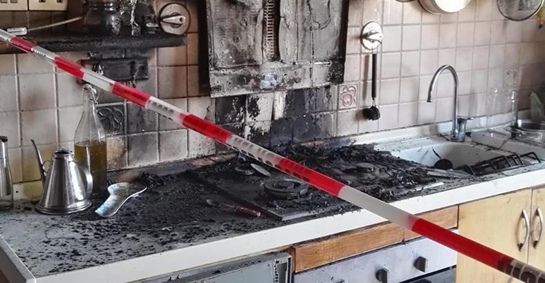 notizie Abruzzo - INCENDIO IN CASA, CARABINIERI SALVANO DUE ANZIANI