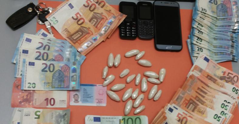notizie Abruzzo - DROGA: ARRESTATO NIGERIANO CON 100 GRAMMI DI EROINA