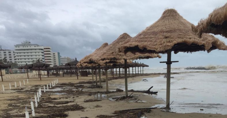 Cronaca Abruzzo - MALTEMPO CAUSA DANNI A STABILIMENTI BALNEARI ABRUZZO Cronaca Abruzzo - MALTEMPO CAUSA DANNI A STABILIMENTI BALNEARI ABRUZZO