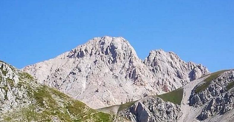 notizie Abruzzo - MONTAGNA: CNSAS SOCCORRE 4 PERSONE SUL GRAN SASSO