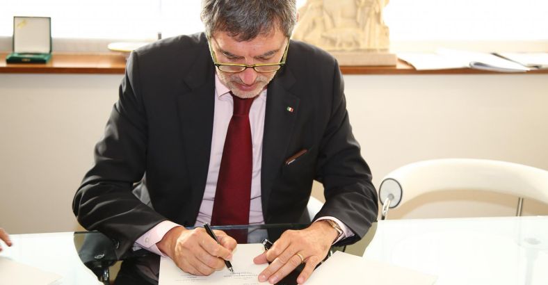 notizie Abruzzo - A14: MARSILIO SCRIVE A MINISTRO PER TERZA CORSIA