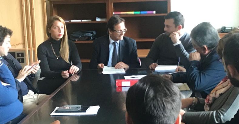 Politica Abruzzo - AEROPORTO PESCARA: VERTICE IN COMUNE PER CRESCITA Politica Abruzzo - AEROPORTO PESCARA: VERTICE IN COMUNE PER CRESCITA