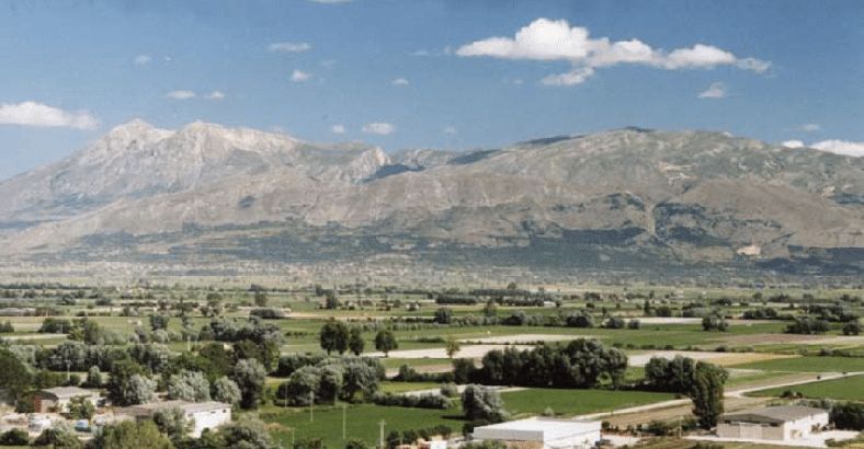 Economia Abruzzo - AGRICOLTURA: PRONTI 350 MILA EURO PER RETE IRRIGUA FUCINO Economia Abruzzo - AGRICOLTURA: PRONTI 350 MILA EURO PER RETE IRRIGUA FUCINO