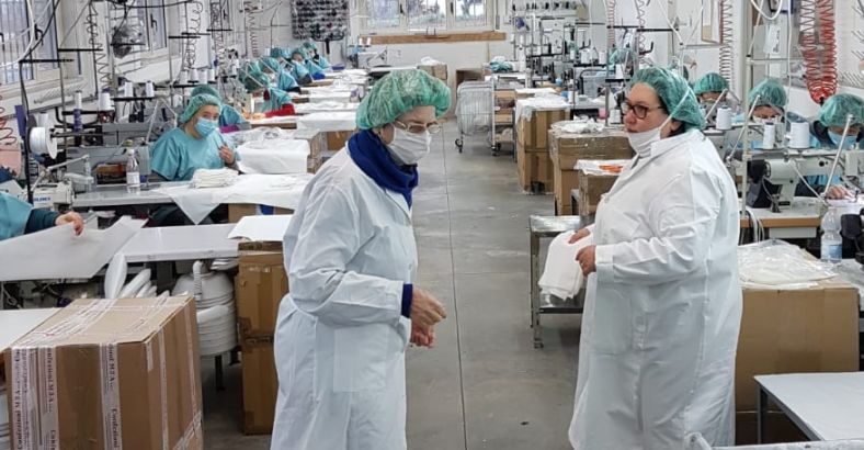 Economia Abruzzo - CORONAVIRUS: AZIENDA ABRUZZO FA MASCHERINE PER LOMBARDIA Economia Abruzzo - CORONAVIRUS: AZIENDA ABRUZZO FA MASCHERINE PER LOMBARDIA