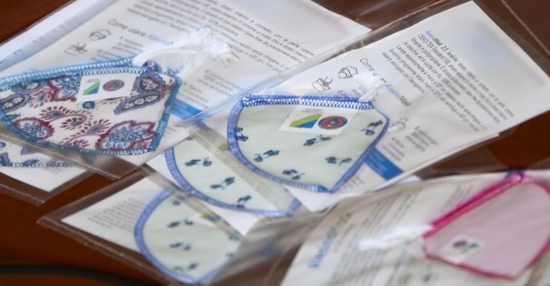 Politica Abruzzo - CORONAVIRUS: SCUOLA, 93.000 MASCHERINE PER STUDENTI ABRUZZO Politica Abruzzo - CORONAVIRUS: SCUOLA, 93.000 MASCHERINE PER STUDENTI ABRUZZO
