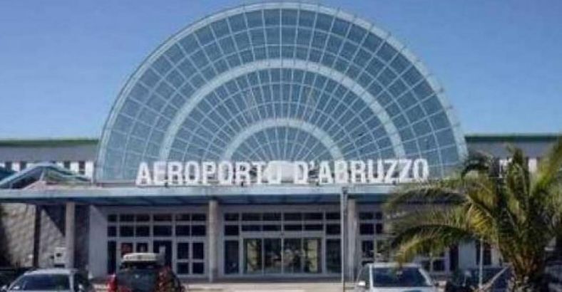 Cronaca Abruzzo - RICHIEDE PROTEZIONE CON DOCUMENTI FALSI, ARRESTATO SUDANESE Cronaca Abruzzo - RICHIEDE PROTEZIONE CON DOCUMENTI FALSI, ARRESTATO SUDANESE