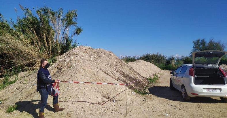 Ultime notizie di Ambiente in Abruzzo - GUARDIA COSTIERA SCOPRE CUMULI RIFIUTI, UNA DENUNCIA Ultime notizie di Ambiente in Abruzzo - GUARDIA COSTIERA SCOPRE CUMULI RIFIUTI, UNA DENUNCIA