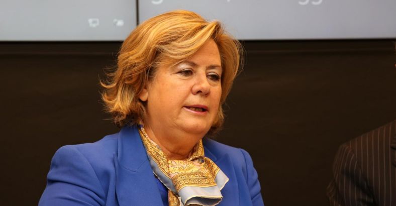 Politica Abruzzo - CORONAVIRUS: VERI' COMMENTA ABRUZZO IN ZONA GIALLA Politica Abruzzo - CORONAVIRUS: VERI' COMMENTA ABRUZZO IN ZONA GIALLA