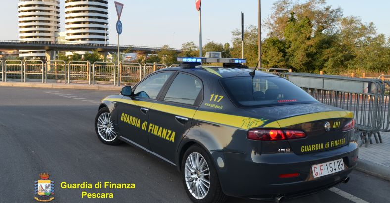 Ultime notizie di Cronaca in Abruzzo - DROGA: PRESI CON EROINA E COCAINA, ARRESTO E DENUNCIA Ultime notizie di Cronaca in Abruzzo - DROGA: PRESI CON EROINA E COCAINA, ARRESTO E DENUNCIA