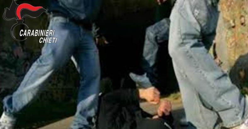 Cronaca Abruzzo - AGGRESSIONE A RAGAZZINI IN UN PARCO, DENUNCIATI 6 MINORI Cronaca Abruzzo - AGGRESSIONE A RAGAZZINI IN UN PARCO, DENUNCIATI 6 MINORI