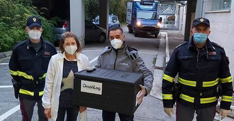 Ultime notizie di Cronaca in Abruzzo - CORONAVIRUS: PRONTI VACCINI PER 3 OSPEDALI DEL TERAMANO Ultime notizie di Cronaca in Abruzzo - CORONAVIRUS: PRONTI VACCINI PER 3 OSPEDALI DEL TERAMANO