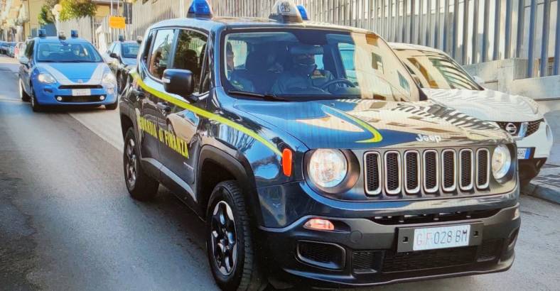 Ultime notizie di Cronaca in Abruzzo - ABRUZZO: SEQUESTRO ANTIMAFIA PER 1 MILIONE DI EURO Ultime notizie di Cronaca in Abruzzo - ABRUZZO: SEQUESTRO ANTIMAFIA PER 1 MILIONE DI EURO