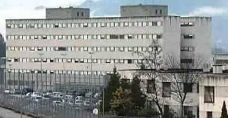 Ultime notizie di Cronaca in Abruzzo - CORONAVIRUS: CALVARIO TAMPONI PER AGENTE POLIZIA PENITENZIARIA Ultime notizie di Cronaca in Abruzzo - CORONAVIRUS: CALVARIO TAMPONI PER AGENTE POLIZIA PENITENZIARIA
