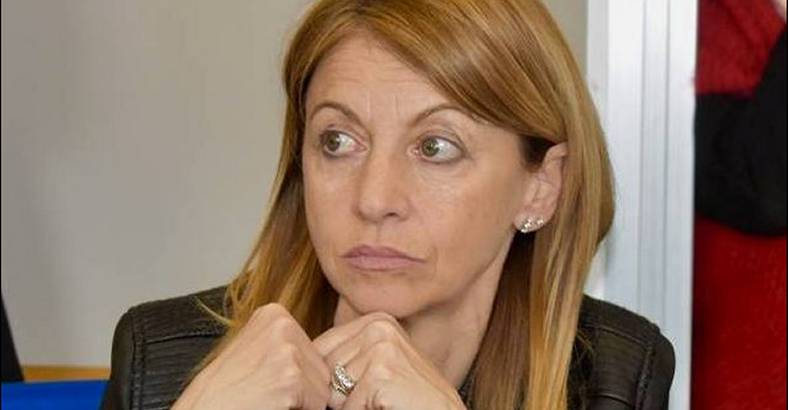 Ultime notizie di Politica in Abruzzo - SANITA': RISOLUZIONE LA PORTA (LEGA) PER PUNTO NASCITA SULMONA Ultime notizie di Politica in Abruzzo - SANITA': RISOLUZIONE LA PORTA (LEGA) PER PUNTO NASCITA SULMONA