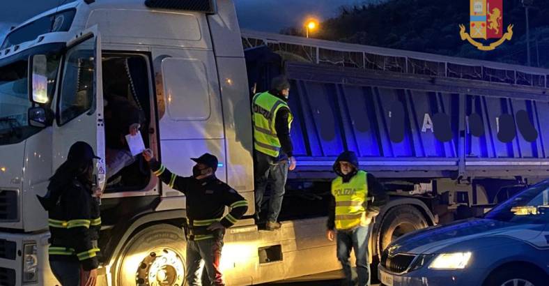 Ultime notizie di Cronaca in Abruzzo - PRESO CON 329 QUINTALI DI BINARI RUBATI, DENUNCIATO Ultime notizie di Cronaca in Abruzzo - PRESO CON 329 QUINTALI DI BINARI RUBATI, DENUNCIATO