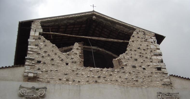 10 anni terremoto Abruzzo - 6 aprile 2009 - foto 15