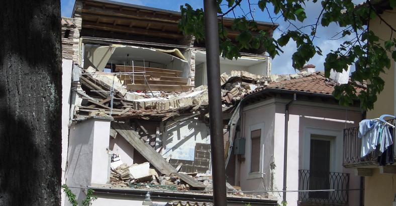 10 anni terremoto Abruzzo - 6 aprile 2009 - foto 21