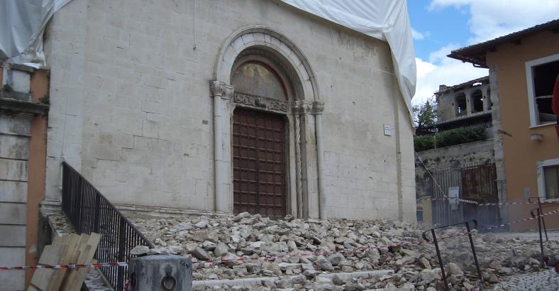 10 anni terremoto Abruzzo - 6 aprile 2009 - foto 33