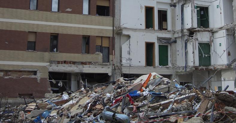 10 anni terremoto Abruzzo - 6 aprile 2009 - foto 34